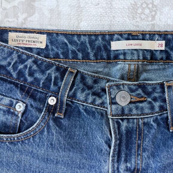 Levi's Low Loose Jeans Dark Wash Wide Leg Denim Pants A5566-0001 Womens W28 L30 - Picture 3 of 7